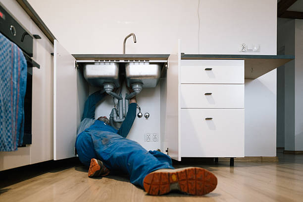 Professional Leak Detection technician working in Baden, PA